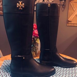 tory burch everly riding boot